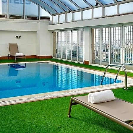 Nh Center Hotel Valence