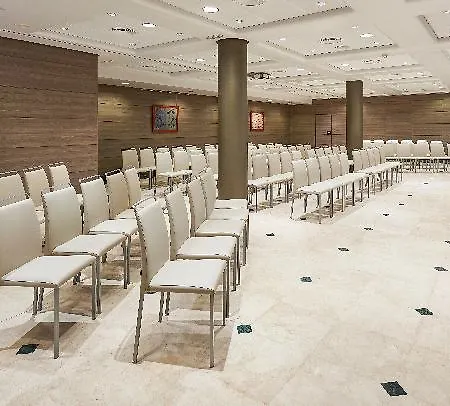 Nh Center Hotel 4*