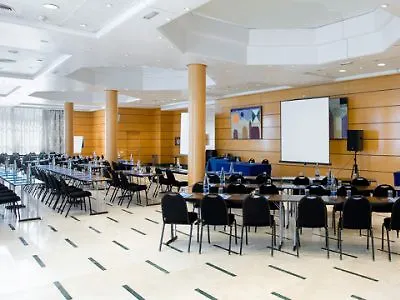 Nh Center Hotel 4*