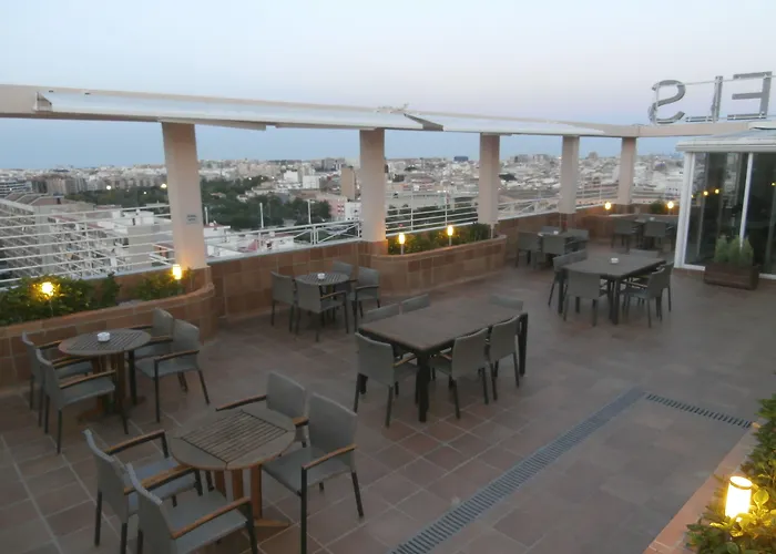 Hotel Nh Center