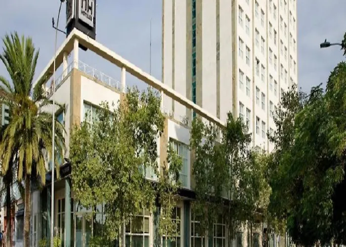 Nh Center Hotel
