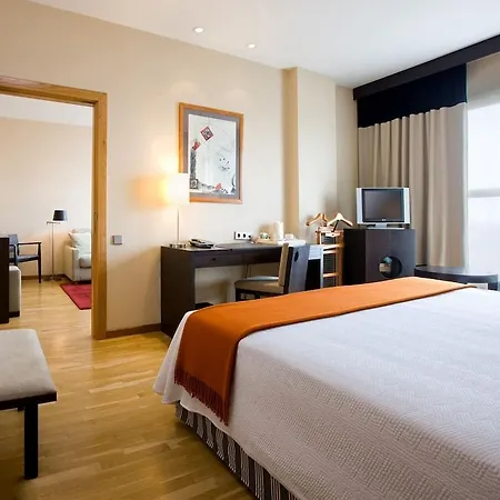 Nh Center Hotel