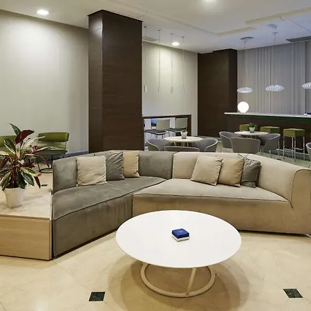 Hotel Nh Center