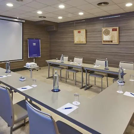 Szálloda Nh Center Valencia