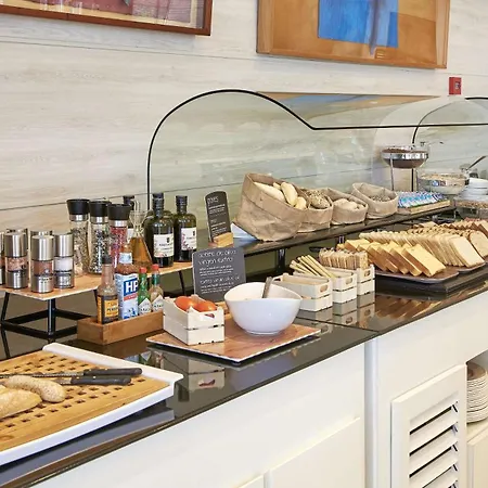 Nh Center Szálloda 4*